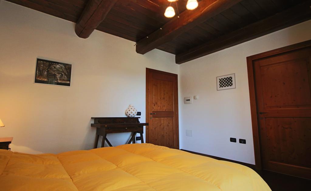 Agriturismo Valdifiori Sassoferrato Szoba fotó