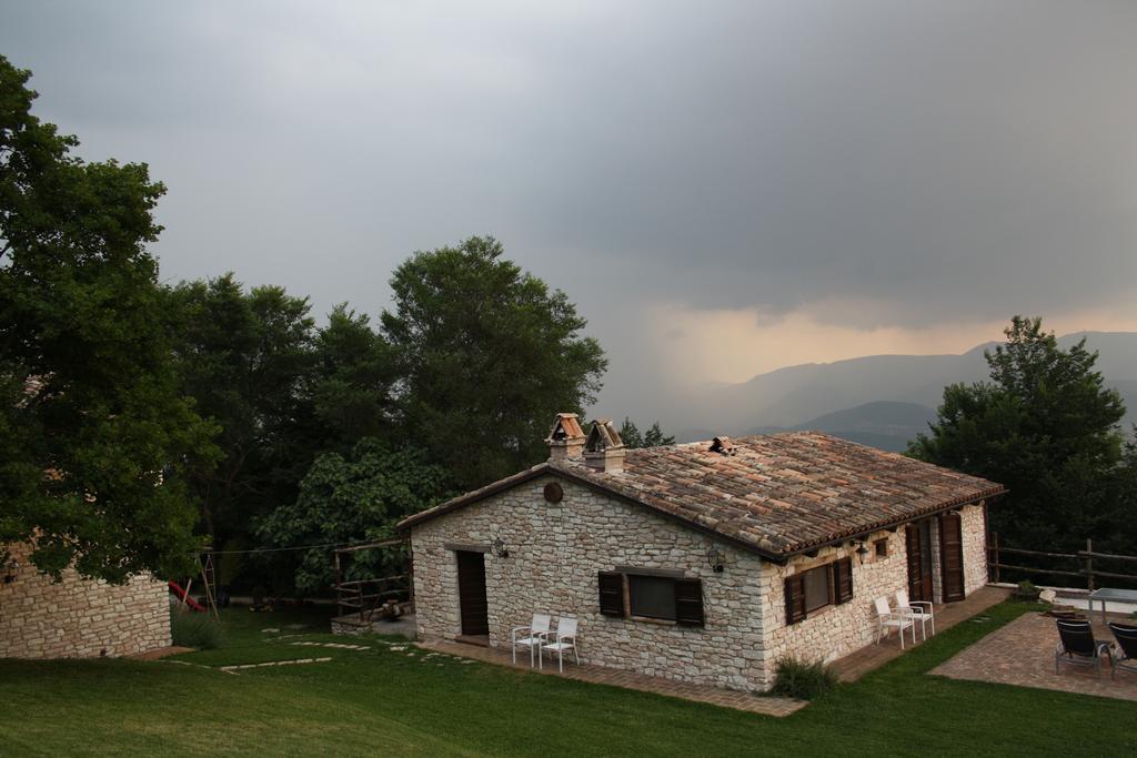 Agriturismo Valdifiori Sassoferrato Kültér fotó