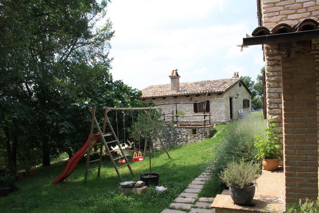 Agriturismo Valdifiori Sassoferrato Kültér fotó