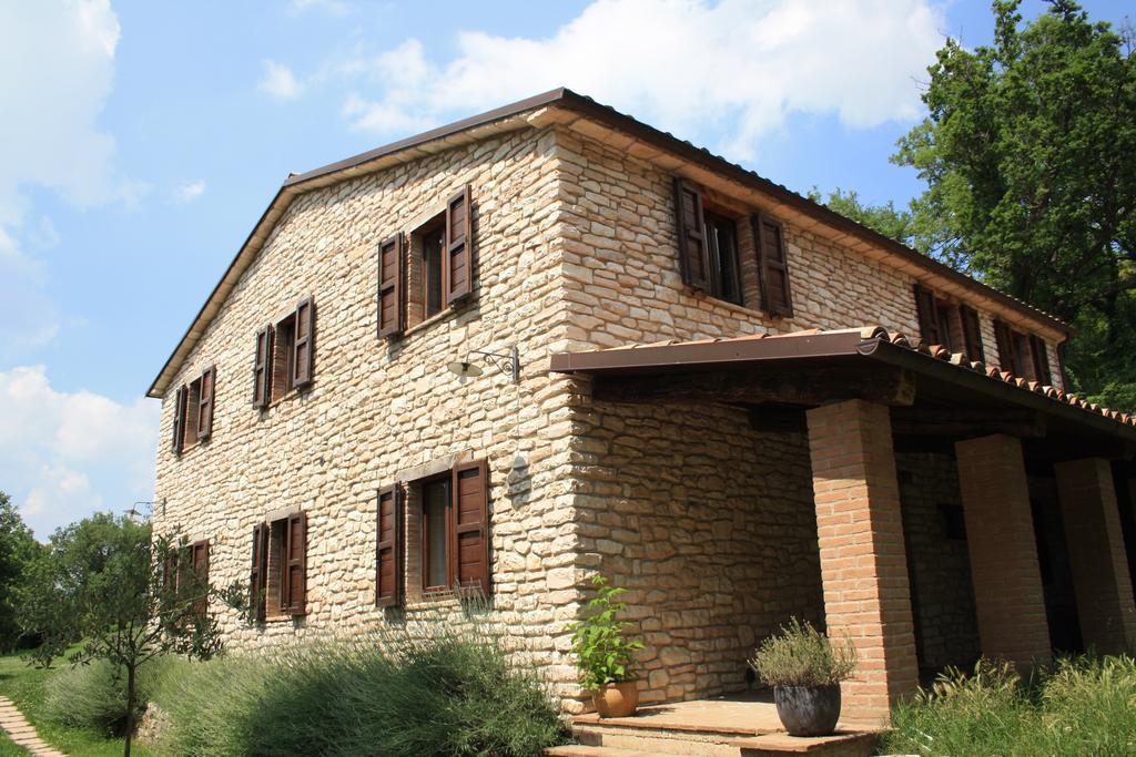 Agriturismo Valdifiori Sassoferrato Kültér fotó